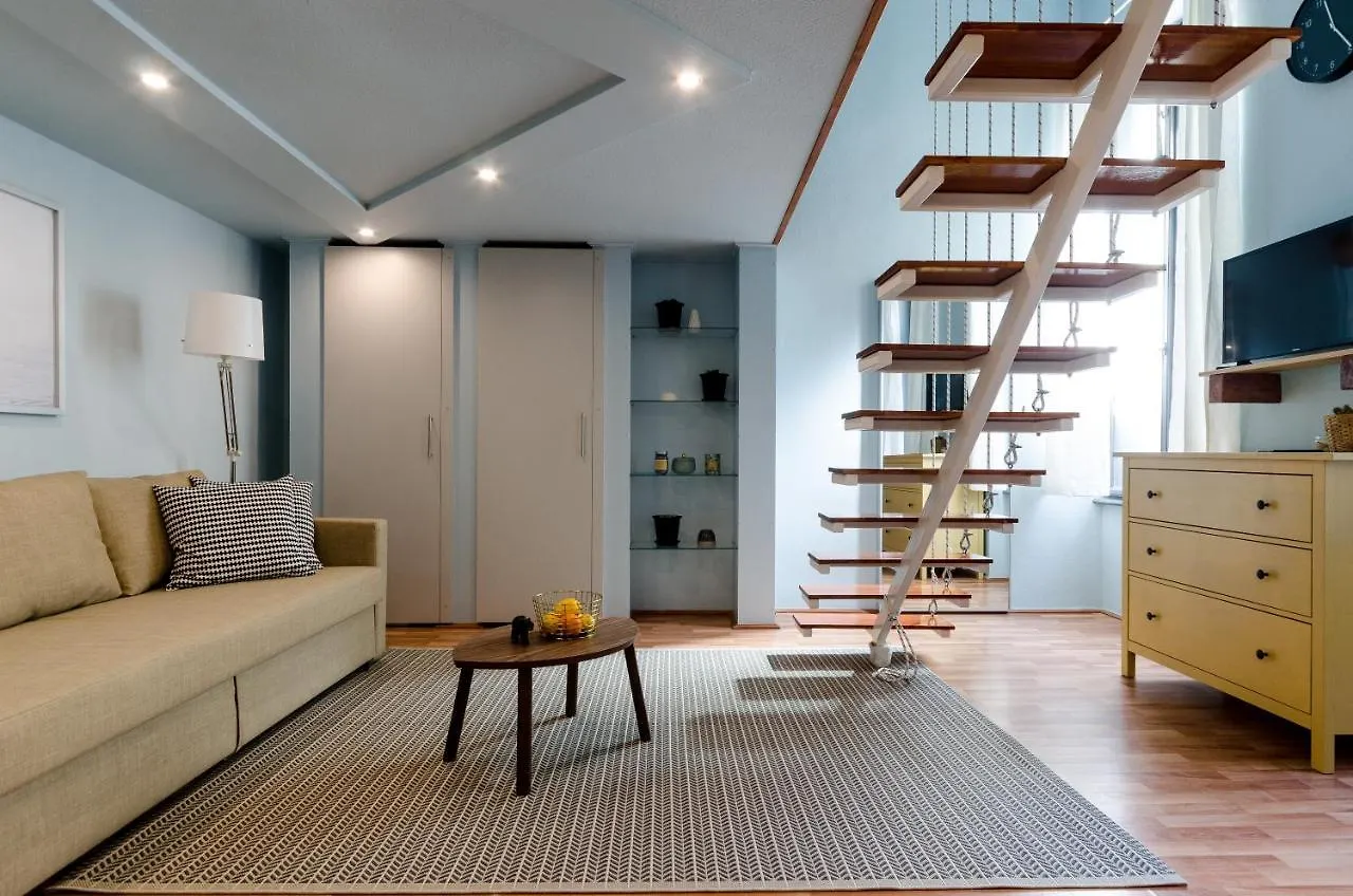 Paulay'S Studio Apartment In The City Center. Budapest Hungary