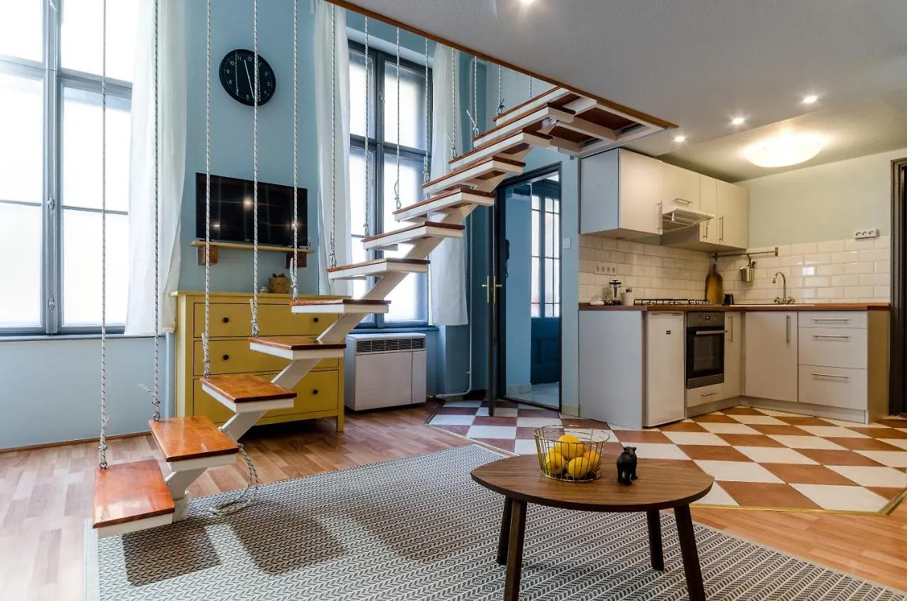 Paulay'S Studio Apartment In The City Center. Budapest 0*,