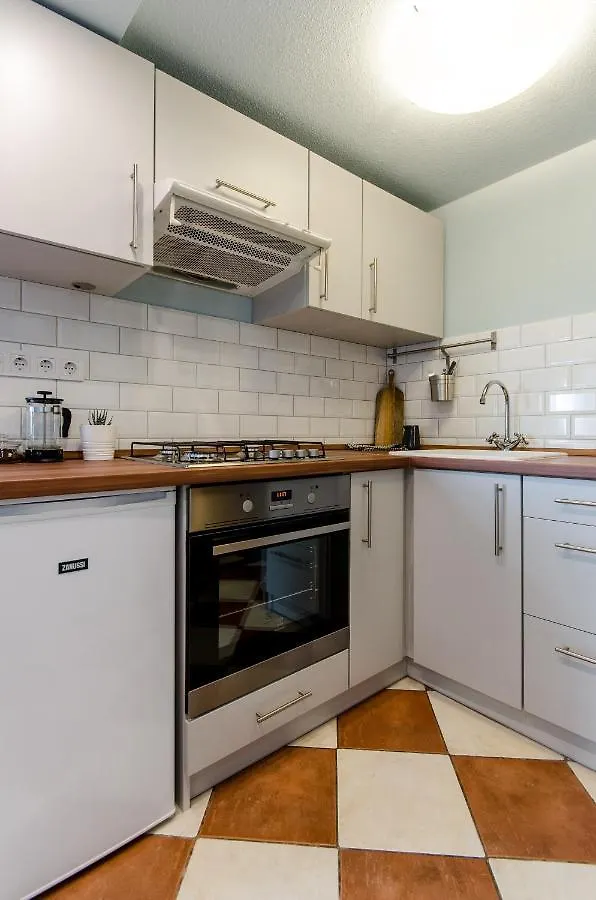 Paulay'S Studio Apartment In The City Center. Βουδαπέστη 0*,